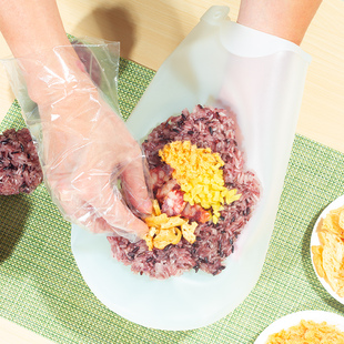 台湾饭团工具硅胶袋手套反复使用揉面袋食品级紫菜包饭做寿司模具