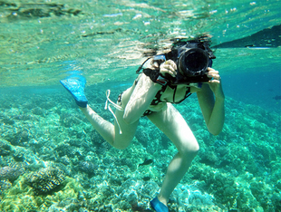 dicapac专业单反防水罩水下潜水摄影相机包袋套壳佳能5d360d尼康