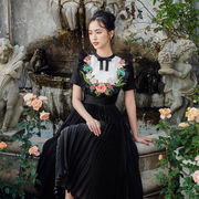 越南LES PETITES MAINS品牌 2022春季短袖刺绣淑女连衣裙高腰