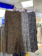 豹纹半身裙女秋韩国chic时髦气质高腰，显瘦长款，印花包臀鱼尾a字裙