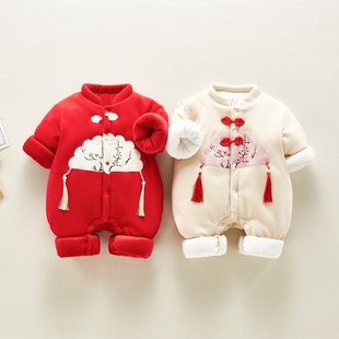 新生儿冬季外出抱衣婴儿棉服，公主宝宝满月服中国风保暖连体衣冬装
