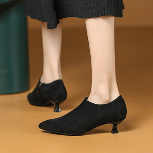 3公分小跟短靴女细跟 秋冬法式黑色绒面侧拉链深口单鞋低跟时装靴