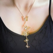欧美跨境饰品复古时尚，个性大小镂空蝴蝶项链，合金镶钻吊坠长款颈链
