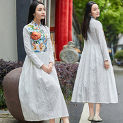 春夏杨丽萍同款白色绣花连衣裙，复古民族风长袖，棉麻刺绣大摆裙长裙