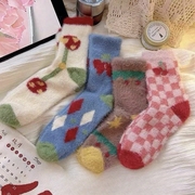 秋冬加绒加厚水貂绒袜子睡眠地板保暖防臭可爱日系2024中筒袜