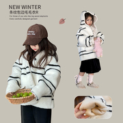 韩版女童条纹连帽加厚外套，2023冬装洋气，加绒儿童复古冬季保暖棉衣
