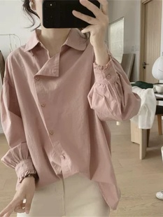 韩版个性设计不规则衬衫，女春秋季宽松大码前短后长灯笼袖棉质上衣
