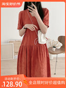 夏款红色连衣裙显瘦v领复古泡泡袖抽绳收腰气质长裙