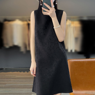 高级感无袖连衣裙中长款法式赫本小黑裙设计感直筒裙真丝打底裙