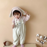婴儿衣服秋款宝宝连体衣套装，长袖条纹兔，耳朵连帽卫衣背带裤两件套
