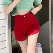 美式性感辣妹红色牛仔短裤，女紧身高腰，显瘦提臀设计感a字弹力热裤