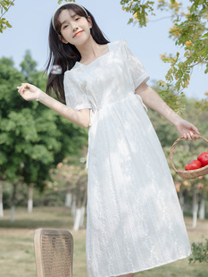 小清新方领白色刺绣连衣裙女夏2023法式茶歇甜学生美蕾丝长裙
