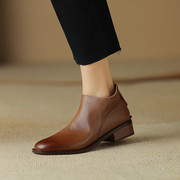 韩版女短靴平跟牛皮41-43大码秋冬靴真皮靴单靴大号拉链女靴