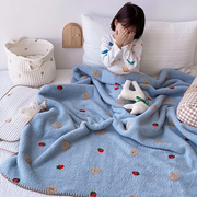 ins可爱卡通刺绣毛绒盖毯儿童，包被沙发盖被毛毯保暖单人休闲毯子