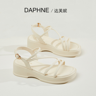 Daphne达芙妮 小个子网红穿搭~厚底凉鞋女百搭沙滩鞋露趾松糕女鞋