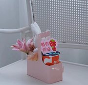 牛皮纸手提花盒花艺，包装纸袋鲜花包装盒奶茶，拼接手提插花盒子