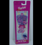 预barbiegoinstylefashion1997芭比娃娃，衣服配件