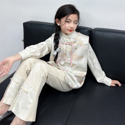 女童春装国风套装，2024新中式国风马甲，三件套儿童洋气喇叭裤子