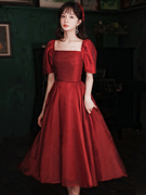 敬酒服新娘红色结婚礼服，小个子孕妇订婚晚礼服，裙女在逃公主显瘦冬