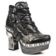 订制款newrock欧美范朋克(范，朋克)摇滚靴，及踝靴铆钉装饰真皮高跟女靴子