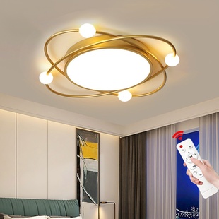 北欧led星球吸顶灯现代轻奢卧室主灯创意，时尚圆形简约现代房间灯