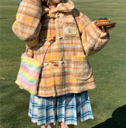 蛋包饭餐厅_橘色羊羔绒牛角扣外套女冬季日系可爱小个子棉服上衣