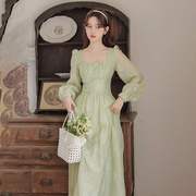 女装2024春秋法式绿色重工刺绣，碎花裙长袖连衣裙，薄荷绿长裙气质裙