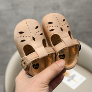 男女宝宝鞋子春0-6-12个月，婴儿凉鞋软底学步鞋夏季镂空鞋皮鞋一岁