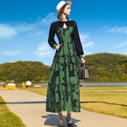 帝弗润驰2023秋装复古绿色，提花拼接连衣裙，气质高级感女神长裙