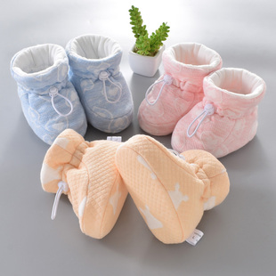 婴儿鞋秋冬季加厚保暖软底，0-3-6-12月宝宝鞋袜，棉鞋1岁学步前鞋