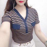 韩版网红同款条纹v领t恤女2023夏季休闲口袋，短袖上衣百搭弹力小衫