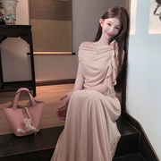 FairyJiang夏季粉色露肩针织T恤套装女高腰半身长裙两件套 含胸花