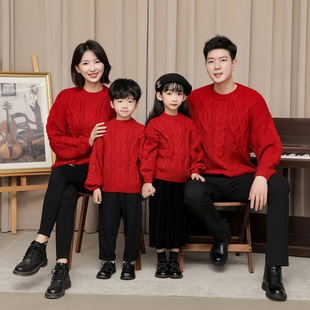 全家福亲子装全家装三四口母子，父子母女装秋冬加厚毛衣中国风拍照
