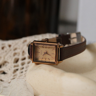 聚利时手表女皮带手表复古文艺女式学生手表考试女士手表小表盘表