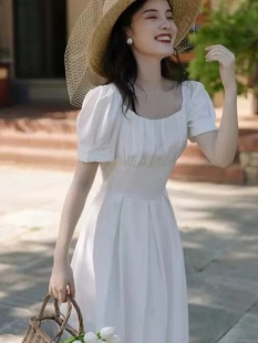 白色连衣裙夏季初恋仙女甜美法式高腰，领证小白裙，方领泡泡袖长裙女