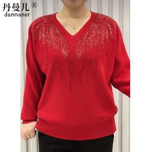 秋冬v领时尚，减龄中老年妈妈装重工艺串珠，红色冰丝针织衫女装