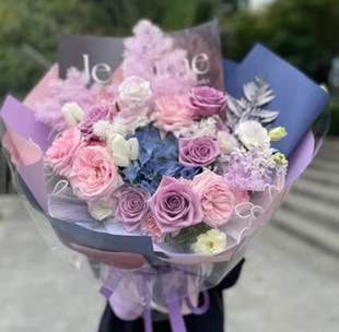 珠海市鲜花速递同城花店生日，送花红粉香槟玫瑰，长辈女朋友情人节