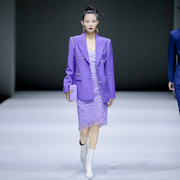 maggiema马婧设计师款半身裙，优雅镂空蕾丝紫色，显瘦仙女直筒半裙