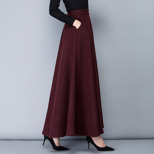 酒红色毛呢半身裙冬季韩版呢子，高腰裙羊毛格子显瘦半裙女士长裙款
