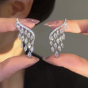 轻奢设计感锆石天使翅膀，银针耳钉超闪耳环，女2023年潮气质耳饰