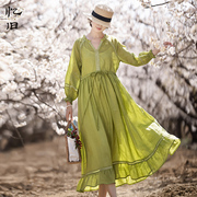 一抹绿意夏季v领苎麻，绿色连衣裙女蕾丝花边收腰长裙