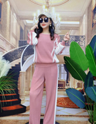 粉色洋气时尚休闲运动套装，女2023春夏撞色圆领褶皱卫衣两件套