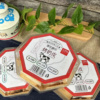烤奶皮内蒙古草原特产，鄂尔德吉鲜牛奶制作烤奶皮子，传统手工零食