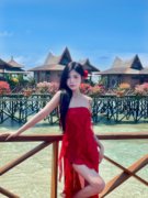 马尔代夫海边旅游拍照度假沙滩裙女气质红色抹胸不规则开叉连衣裙