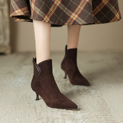 羊反皮磨砂尖头高级感小短靴女2023秋冬单靴细跟高跟法式裸靴