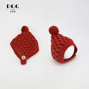 婴儿帽子秋冬手工毛线帽，尖顶菠萝新年宝宝，红色帽可爱毛球包脸洋气