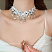 镶钻珍珠水晶花朵项链法式甜美百搭锁骨链时尚复古气质饰品女