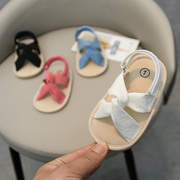 夏季女宝f宝凉鞋0-1一岁小清新婴儿鞋，软胶底防滑透气学步鞋子