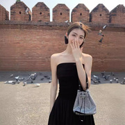 夏季新款气质纯欲露肩无袖抹胸连衣裙女韩系高级感收腰显瘦长