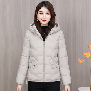 冬季羽绒棉棉衣女保暖棉服，外套2023韩版时尚，纯色短款大码上衣